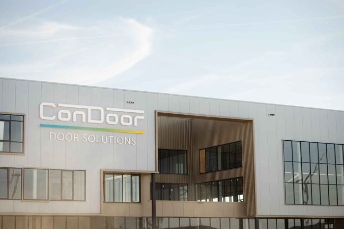 ConDoor_6